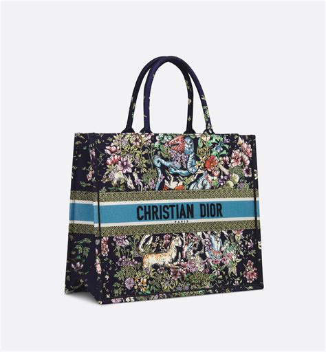 how to customize dior tote bag|Dior tote bag medium size.